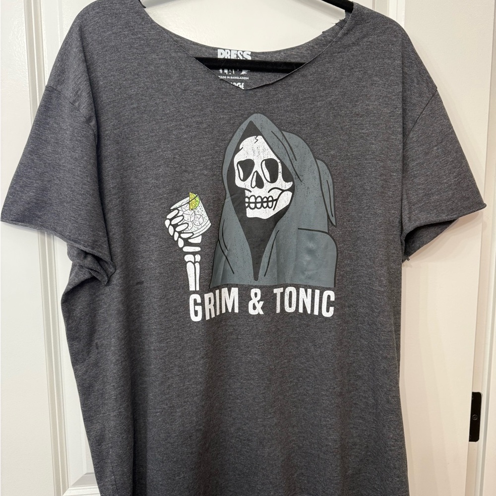 Charcoal Short Sleeve Tee